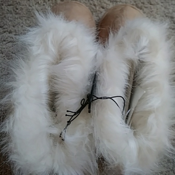Fall fur lined boots - Picture 4 of 6